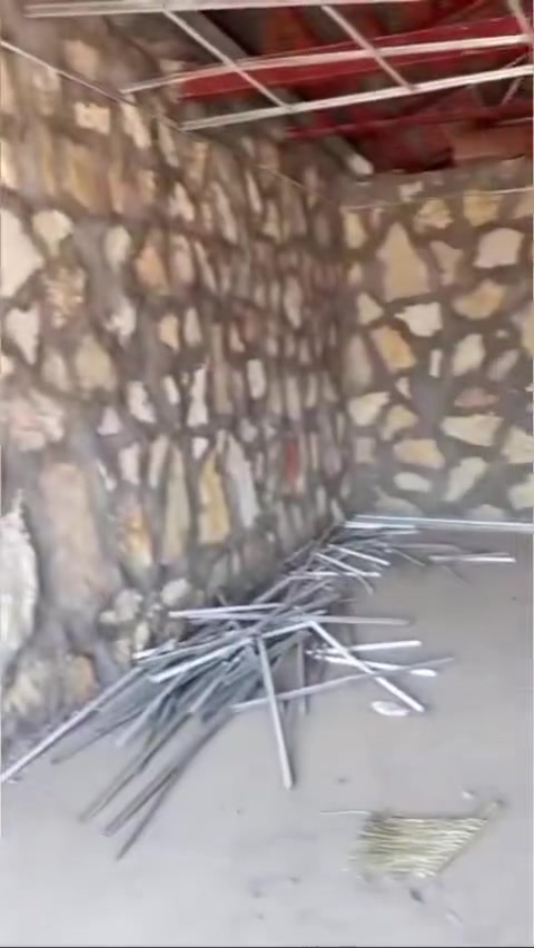 كادر لبخة • جص • نثر