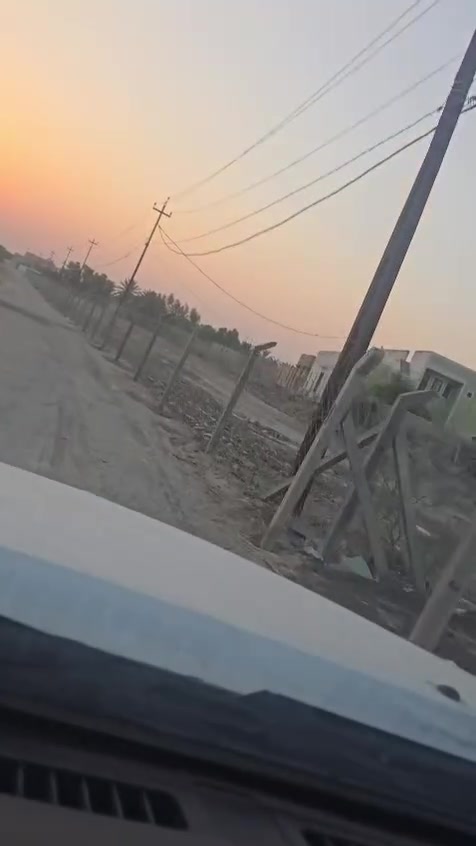 سلام عليكم من رخصت ابو الكروب ارض للبيع طابو ملك صرف بسم شخص واحد مساحة ٤ دوانم مسيجة بي ارسي خدمات كاملة كهرباء وماء اسألة وتبليط تبعد عن شارع العام ١٠٠م العنوان طريق السنية الاتصال على الرقم ***********
