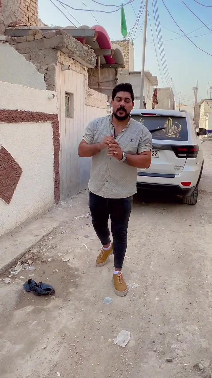 ياالله 🤲🏼
يعلن مكتب عقارات علي قحطان الخفاجي 🏘️
عن دار مساحه ١٠٠ متر 
صنف العقار طابو زراعي سند ٢٥ تحويل مباشر 
الموقع بابل نزلت سعد بيجو قريب ع شارع الزوار 
وقريب ع التبليط البيت كلش مرتب صراحه وسعره جدا 
مناسب ( ٤٨ ) وبيه مجال بسيط جدا 
يحتوي عن غرفتين نوم وكلدور ومطبخ وطاله 
وحمامات داخليه وخارجيه البيت فارغ وجاهز 
تفاصيل اكثر أتفضل للمكتب الكائن سيف سعد قرب العلوه 
او اتصال 📱 
***********.         متوفر واتساب 
***********.           متوفر واتساب 

#ملاحظه ( كلشي متوفر بلمكتب بيع او شراء )
