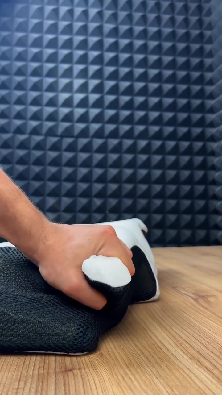 تساعد في معالجة ألم الرقبة عند النوم
( مخدة ميموري الطبية) ✅

السعر 30 الف دينار 
والتوصيل مجاني 📍
للحجز والإستفسار 
واتساب ***********

