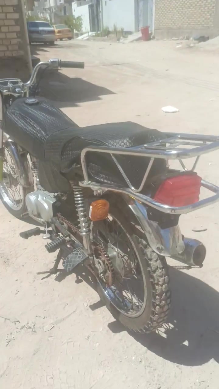***********
سعرهه 650
