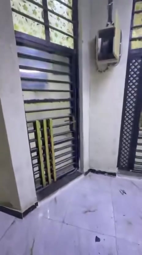 بيت للإيجار • ابو الخصيب • جنب المحكمة