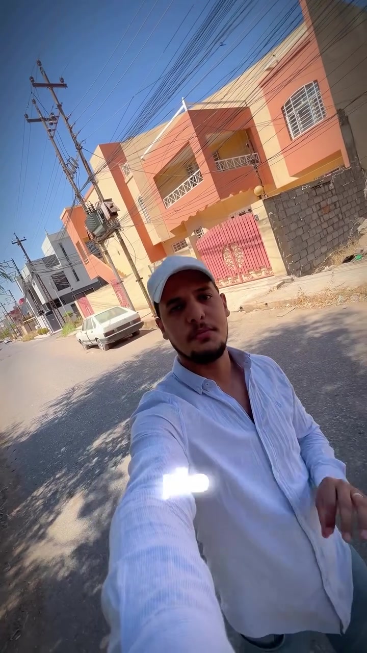 🏡 أرض للبيع – فرصة مميزة في حي المالية | الموصل

📍 موقع مميز في حي المالية
📐 المساحة: 312 متر
🔲 أرض ركن بواجهتين مميزتين:
☀️ واجهة جنوبية
➡️ واجهة شرقية

💰 بسعر مناسب – السعر مذكور داخل الفيديو

✨ فرصة ممتازة للسكن أو الاستثمار، وموقع الركن يمنح الأرض ميزة إضافية من حيث الواجهة والاستفادة من المساحة.

📞 للاستفسار والتفاصيل:
***********
***********
📲 واتساب: ***********

#العيسى_للإستثمار_العقاري
#أرض_للبيع #حي_المالية #الموصل #عقارات_الموصل أرض_ركن استثمار_عقاري
