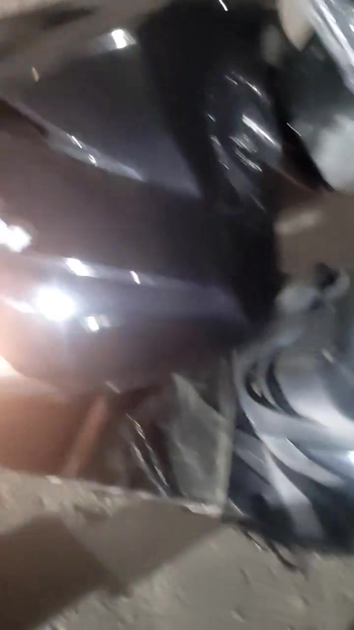 سلام عليكم دراجه ثعلب جيتي آر دراجه رمبه نضافه مفوله كفرات ختم واحد مكينه عبالك شحن ماتنسمع بعد انعم من البل فيديو تحده واحد يصور صوت المكينه وينشره المكينه اكفله الك من كلشي ستان تعليك قفل جنطه سكن اشاير كيج بانزين كيج السرعه حساسات كله شغال وبل عافيه عل ياخذه مكان بغداد شعله سعر750وبيه مجال/***********
