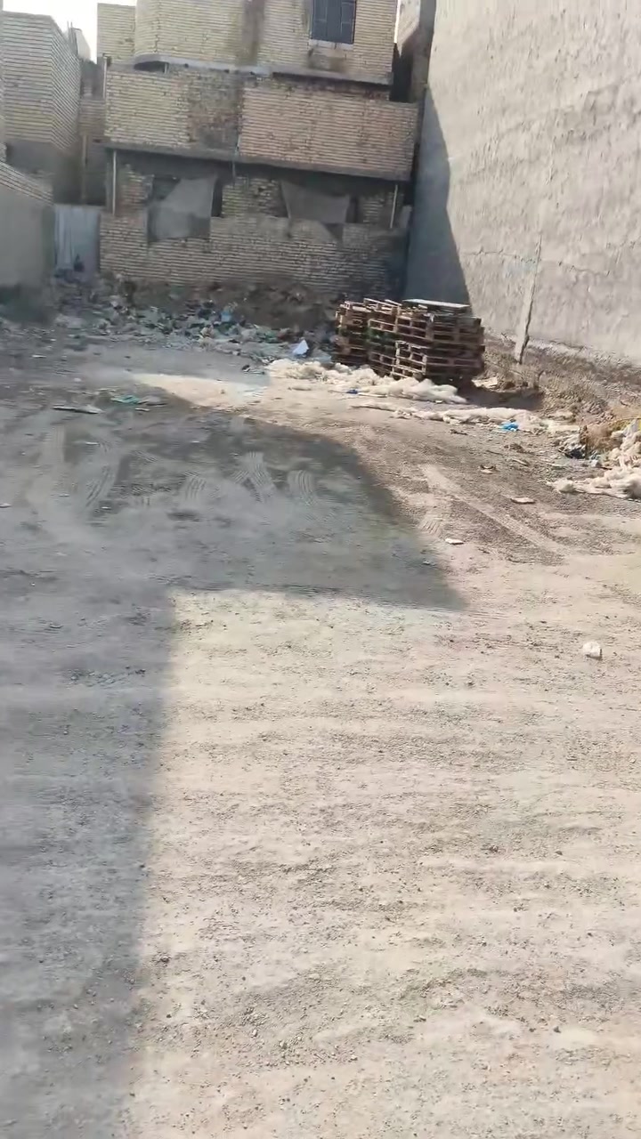 يالله السلام عليكم قطعه للبيع المساحة 200 متر طابو صرف قريبه على الشارع العام 25 متر عن الشارع العام مدفونة وجاهزه خدمات مجاري ماء مجاري كلشي كامل أم الهوه القديمه قرب الحولي ‏‪***********‬‏.. ‏‪***********‬‏
