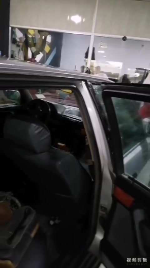 تم فصال كشنات شركة BMW %💯🇩🇪
سقف تكم دشبول خلفي بطاين حرف L ⚡
حسب طلب زبون تحديث داخل سيارات ♻️
عنوان موصل القوسيات شارع عام 🛣️
للتواصل ***********
***********
***********
