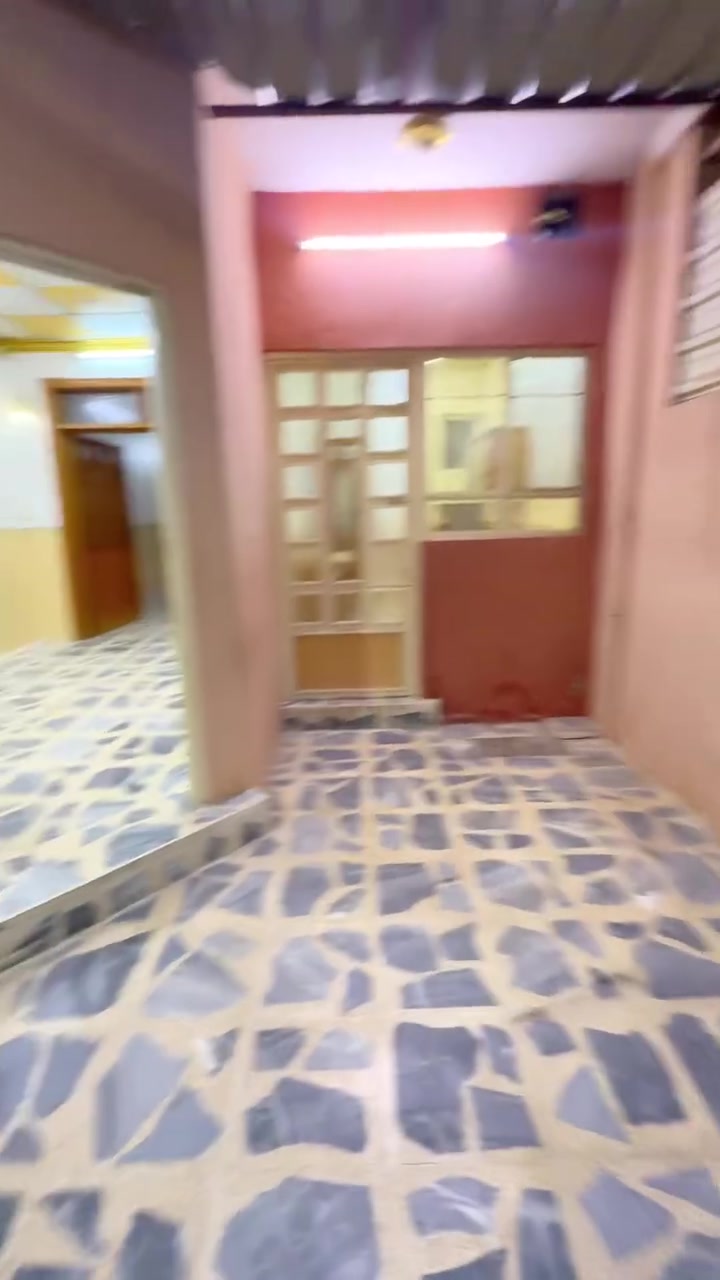 للايجار • ١٢٠م • ٣ غرف