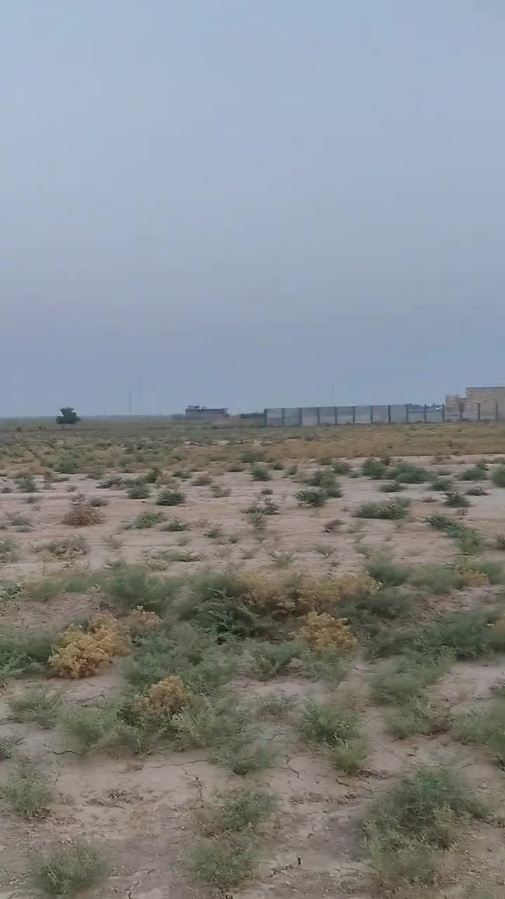 السلام عليكم ورحمة الله..
دوانم زراعيه للبيع سند 25 عبور الجسر الفرنسي منطقة ام العبيد كهرباء موجوده الأرض صالحة للزراعه والاستثمار للاستفسار مراسله الصفحه او الاتصال ***********
