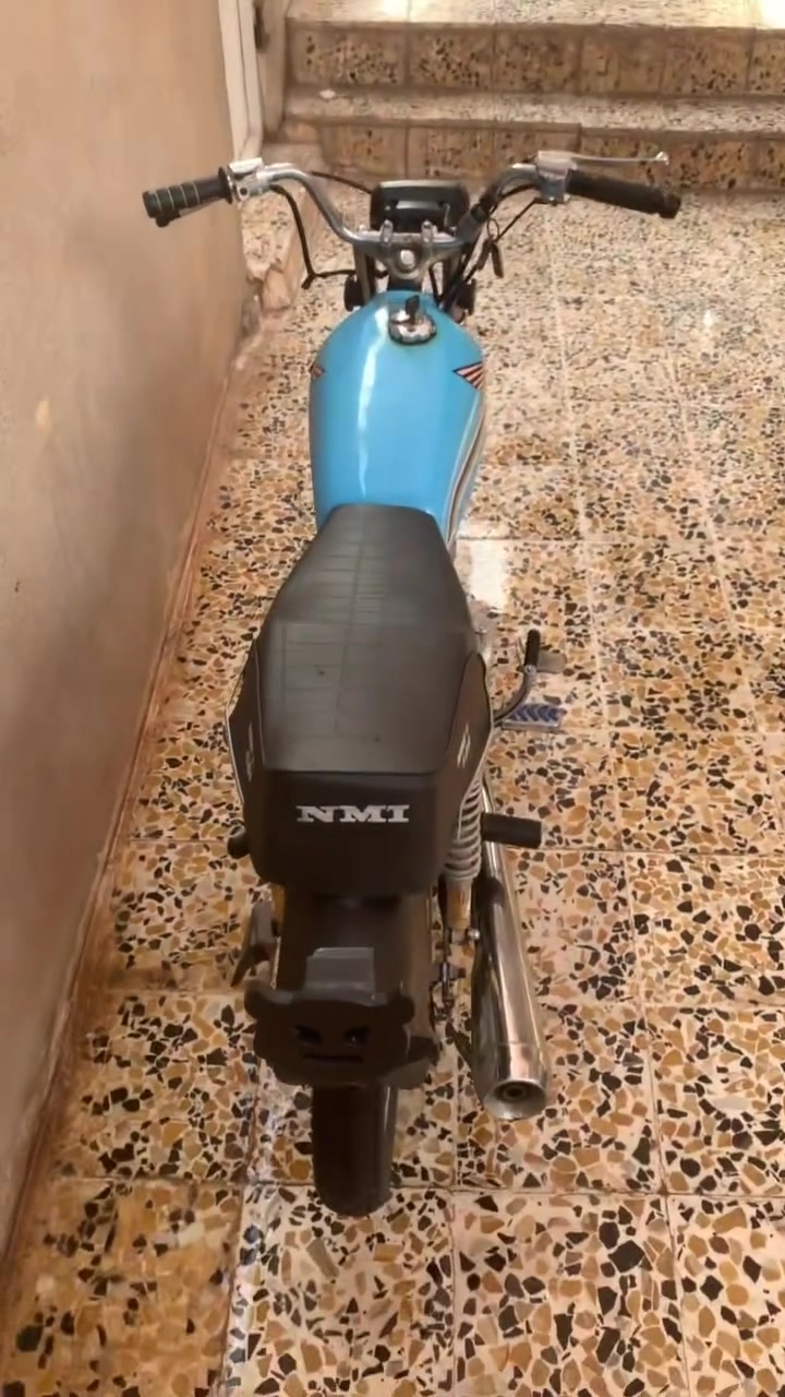 للبيع كامل اي نقص مابي شرط من كلشي معمر مرة وحدة
رقم:***********
سعر: ٤٠٠
