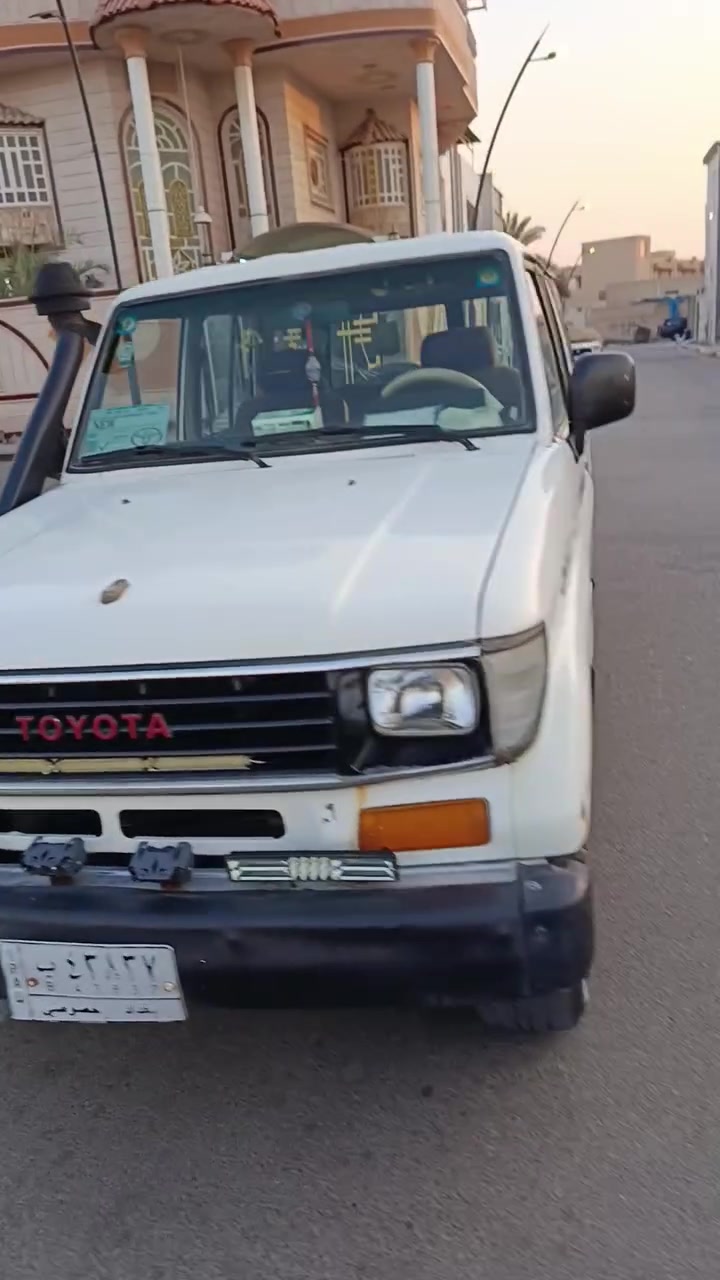 اعادة نشر.. سياره لاندكروز موديل 96 محرك 3000 vvt سنويه باسمي رقم بغداد مشروع وطني مكاني البصره سعر 53 ت***********
