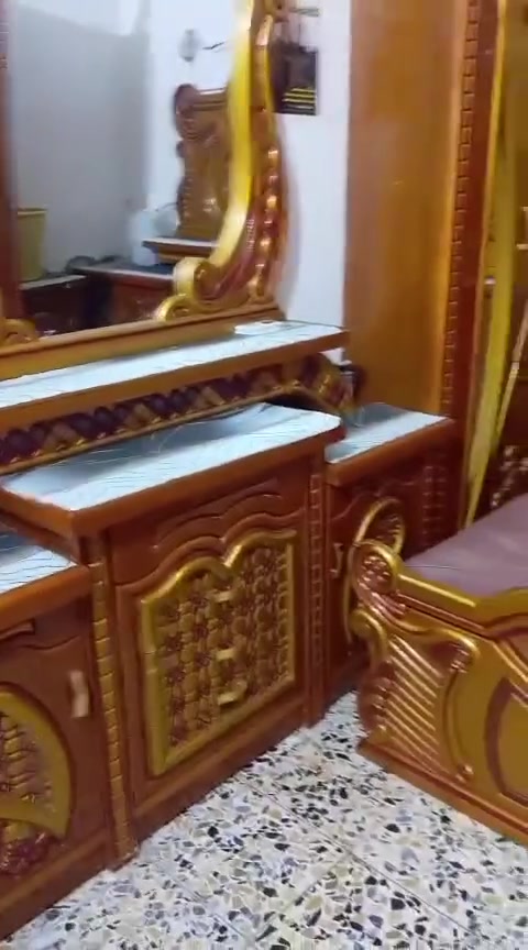 غرفه للبيع السعر مليون ونص  وبيه مجال مكانه ذي قار الغراف اي استفسار على الرقم التالي *********** واتساب

