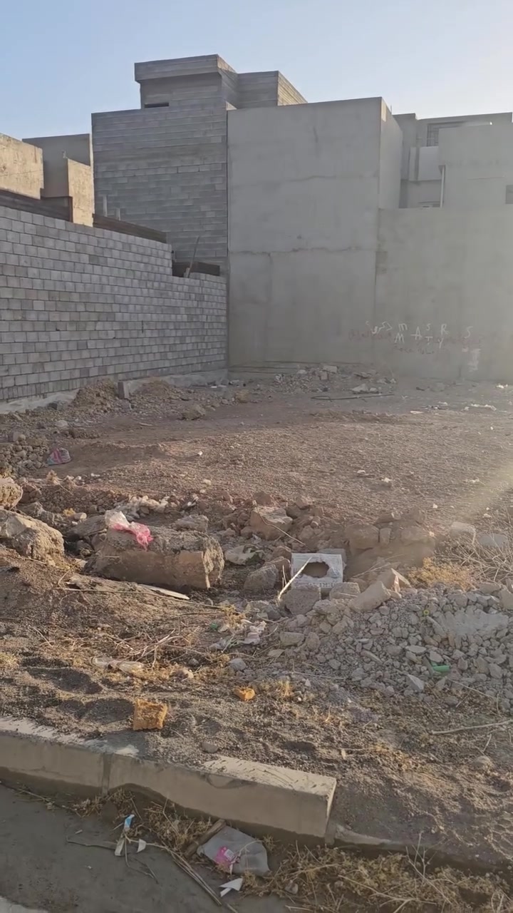 🏡🔥 أرض للبيع في حي الشيماء 🔥🏡
📍 الموقع: حي الشيماء، موقع مميز وقريب من شارع كركوك الرئيسي
📐 المساحة: 200 متر
📏 الواجهة: 10 متر
📏 العمق: 20 متر
🌅 الاتجاه: شروق
💧⚡ الخدمات: ماء، كهرباء، وتبليط
📜 شرط التحويل
⚖️ مكاتبة مع الشرعي
💰 السعر: 130 مليون
🔴 قابل للتفاوض
📞 للاستفسار والتواصل: مكتب التقوى للعقار 
📍 الموصل – شارع كركوك الرئيسي
مقابل جامع البيت العتيق
 ☎️***********
☎️***********
📱 فايبر & واتساب: 
🌹 لمتابعة أحدث العروض العقارية، اضغط متابعة لصفحة مكتب التقوى للعقار
