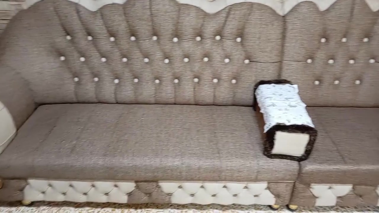 سلام عليكم يوجد لدينا ديوان نضيف جديد تواصل عل واتساب ***********
