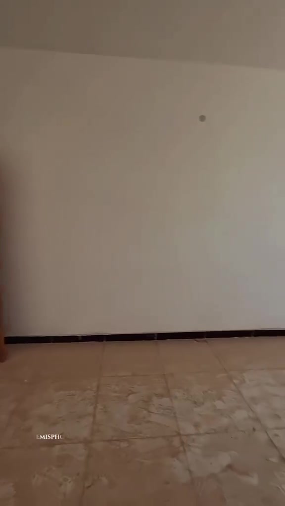 🏠 بيت للإيجار – مجمع أبو تراب / النجف الأشرف

📍 الموقع: شارع ٦٠ – مجمع أبو تراب
📐 المساحة: ٢٠٠م²
🏡 طابقين – بناء جديد – لم يُسكن سابقاً
✨ كامل من كل النواحي

يتكون من:
🛏️ ٤ غرف
🛋️ صالة + استقبال
🍳 مطبخ
🚿 وخدمات كاملة

💰 الإيجار: ٤٥٠ ألف دينار

📞 للتواصل واتساب فقط:
***********

🌹 تدللون
