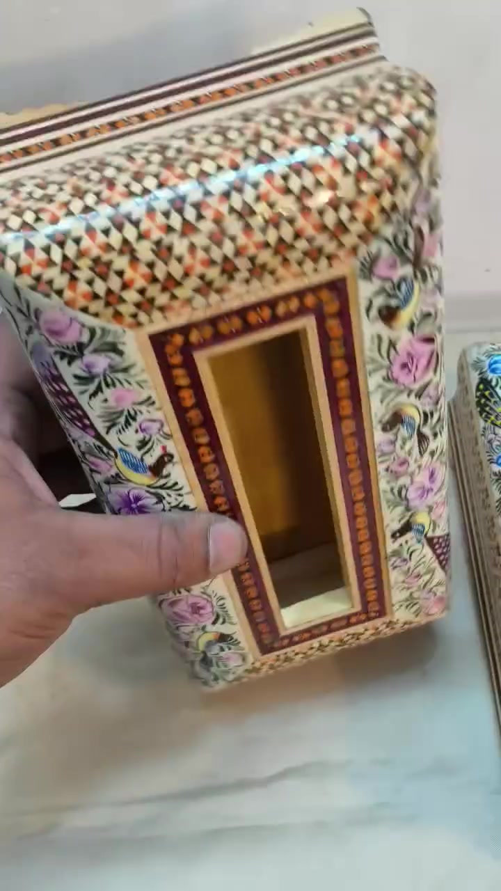خشب خاتمي • عدد٢ • توصيل