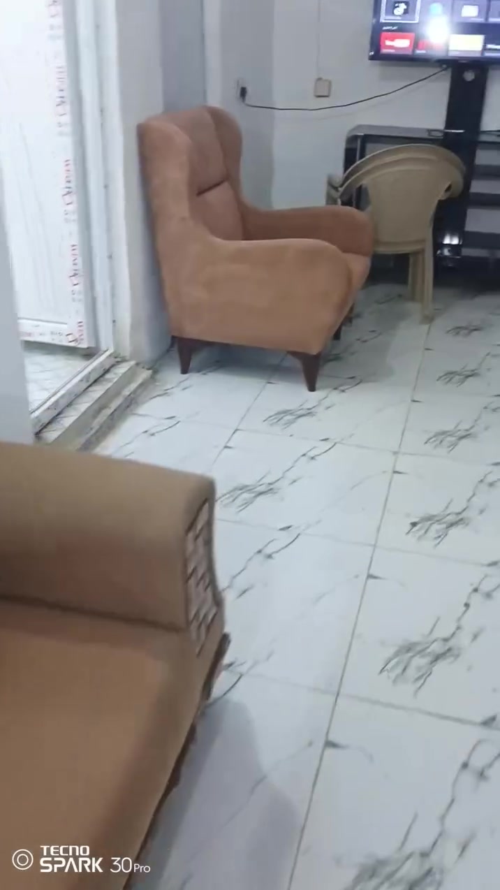 سلام عليكم تخم للبيع  السعر 50/////////***********
