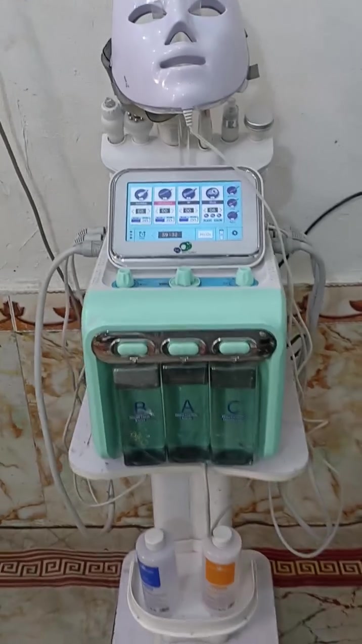 الناصريه المركز • جهاز تنظيف بشرة • مستخدم قليل