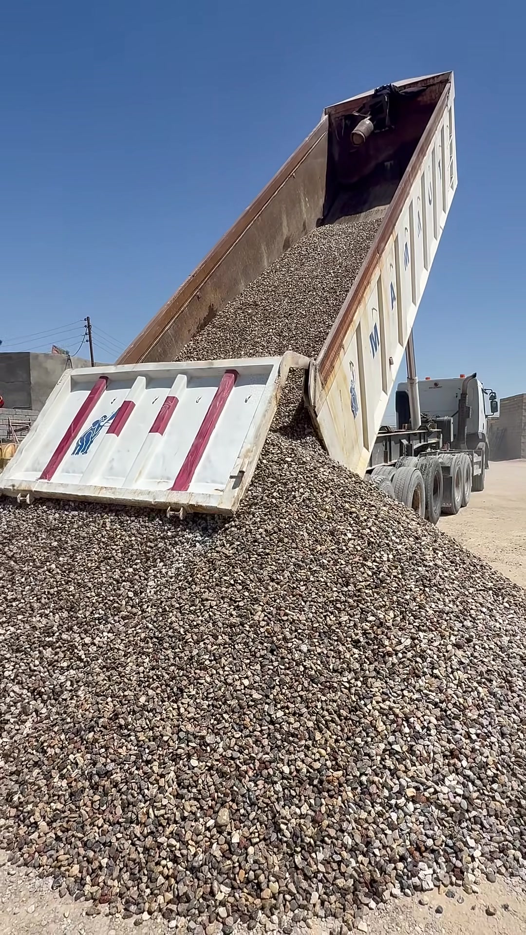 حصو درجة اولى 

مغسول شمعة وقايش 

اسعار جملة

متوفر بكميات مفتوحة 

للاستفسار الاتصال عل الارقام التاليه

 ***********📞واتساب صلاح
***********

***********📞واتساب عبد الله
***********
