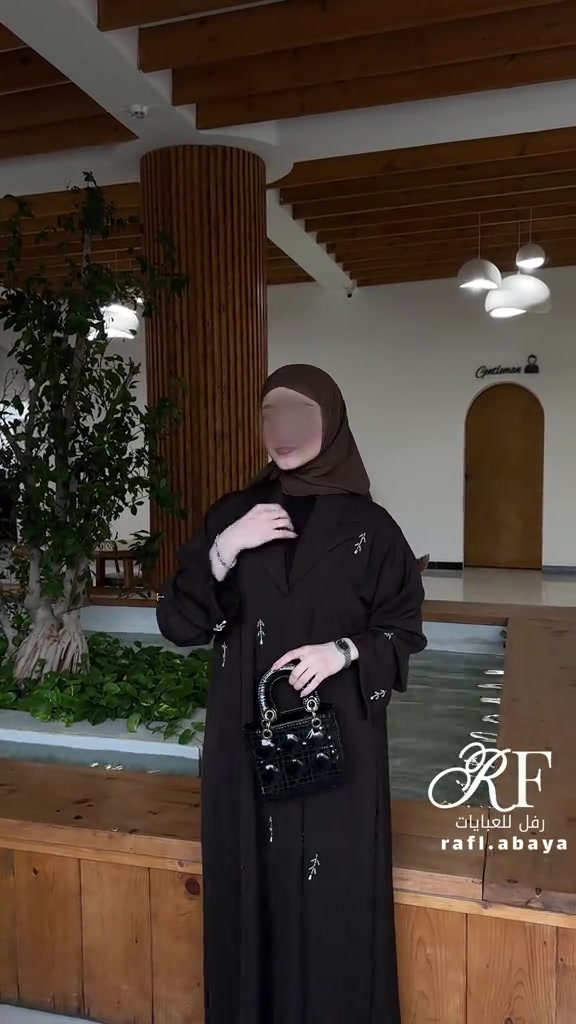 للحجز وانساب *********** عبايه الرسمي الجوزي 🤎 الخامه جرجيت انترنت كويتي الاصلي  متوفره بجيمع القياسات  توصيل جميع انحاء العراق  #رفل_للعبايات #عبايات #العراق #كربلاء 
