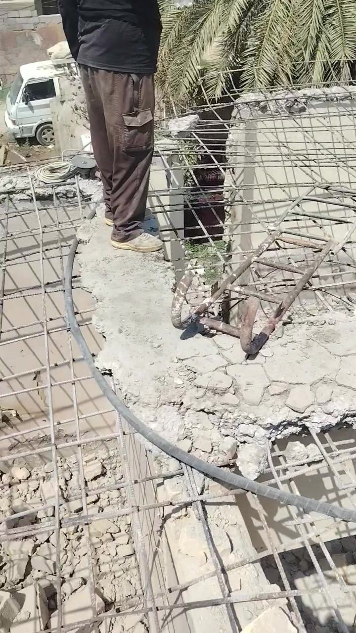 للتفليش الدور والمباني القديمه ورفع الانقاض وتعديل الارضيه *********** و *********** وضرب الهواء للشوارع وتنضيف الابار وشراء الشيلمان ولشيش القديم
