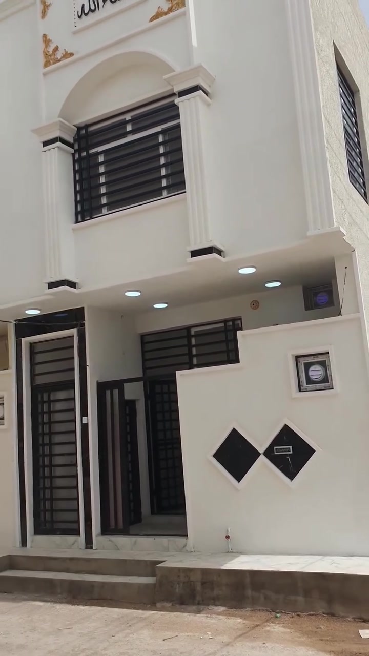 بيت للبيع مساحه ٥٠متر طابقين نظام شقة ركن
كربلاءالمقدسة/  سايدين الجاير 
للإستفسار/  *********** 
السعر / ١٢٠ مليون 
يصلح دار سكن او حسينيه للزوار او استثماري
