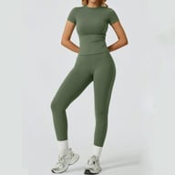 Quick-Drying Yoga Outfit Set | Tight-Fitting Short-Sleeve Top & Long Leggings — view 4