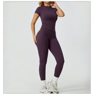 Quick-Drying Yoga Outfit Set | Tight-Fitting Short-Sleeve Top & Long Leggings — view 13