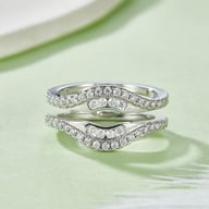 Two separate wavy moissanite bands S925 sterling silver ring