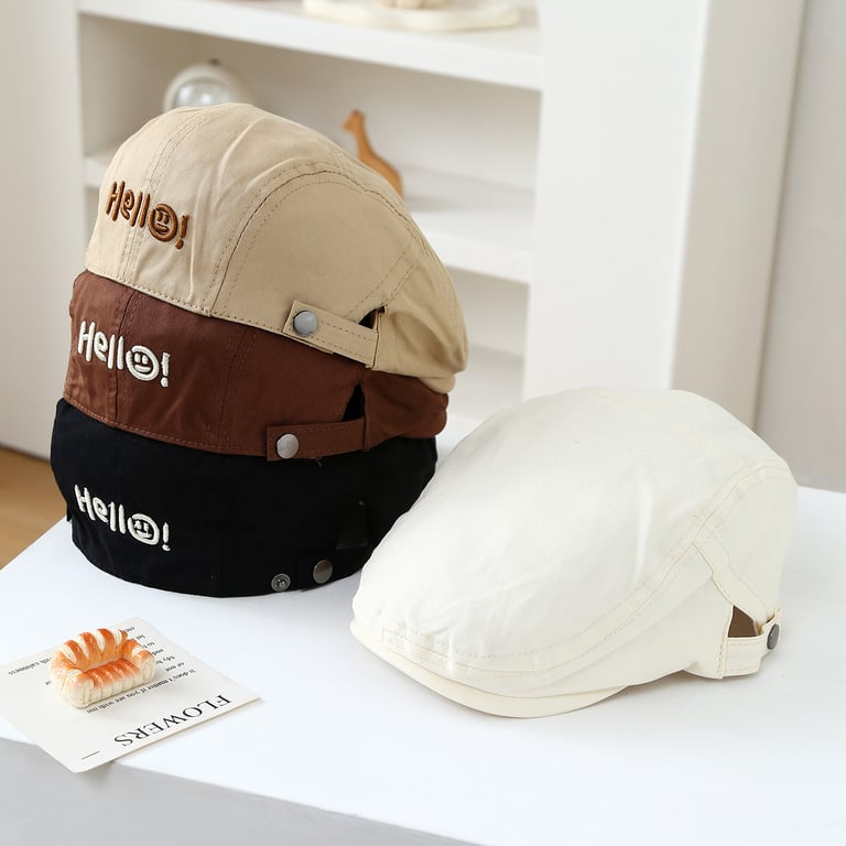 Four beret colors displayed: white, black, brown, beige options