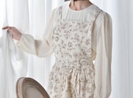 Artistic Floral Cross-Back Bib Apron | Kitchen Work Uniform Canada — view 9