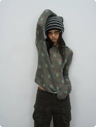 Korean-Style Retro Hollow-Out Hooded Knit Top | Polka Dot — view 5