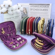 Velvet Bracelet Storage Jewelry Bag — view 15