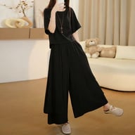 Elegant Two-Piece Women's Set: Crop Top & Wide-Leg Skirt-Trousers — view 4