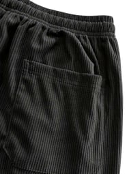 American-Style Mens Quick-Dry Shorts | Breathable Summer Drawstring — view 10