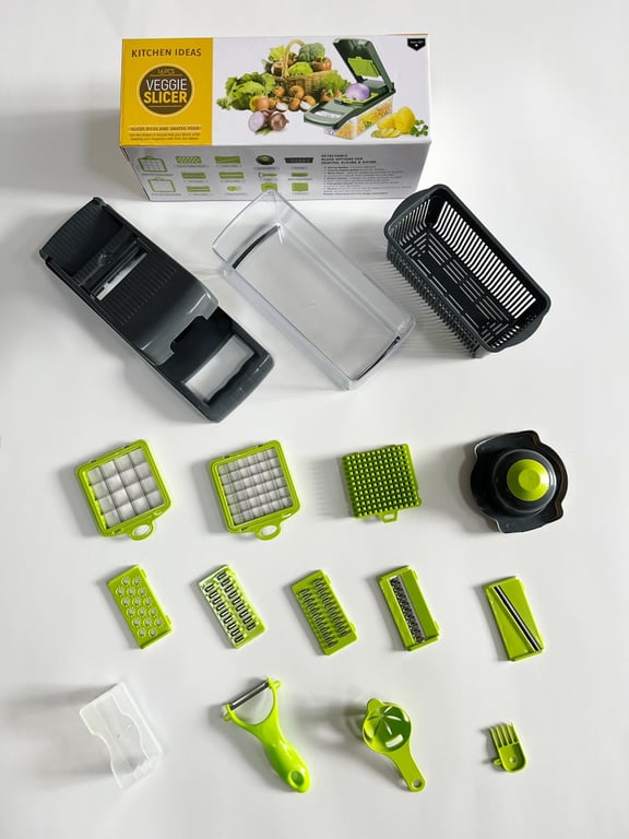 Uniformly sliced vegetables from mandoline slicer food chopper