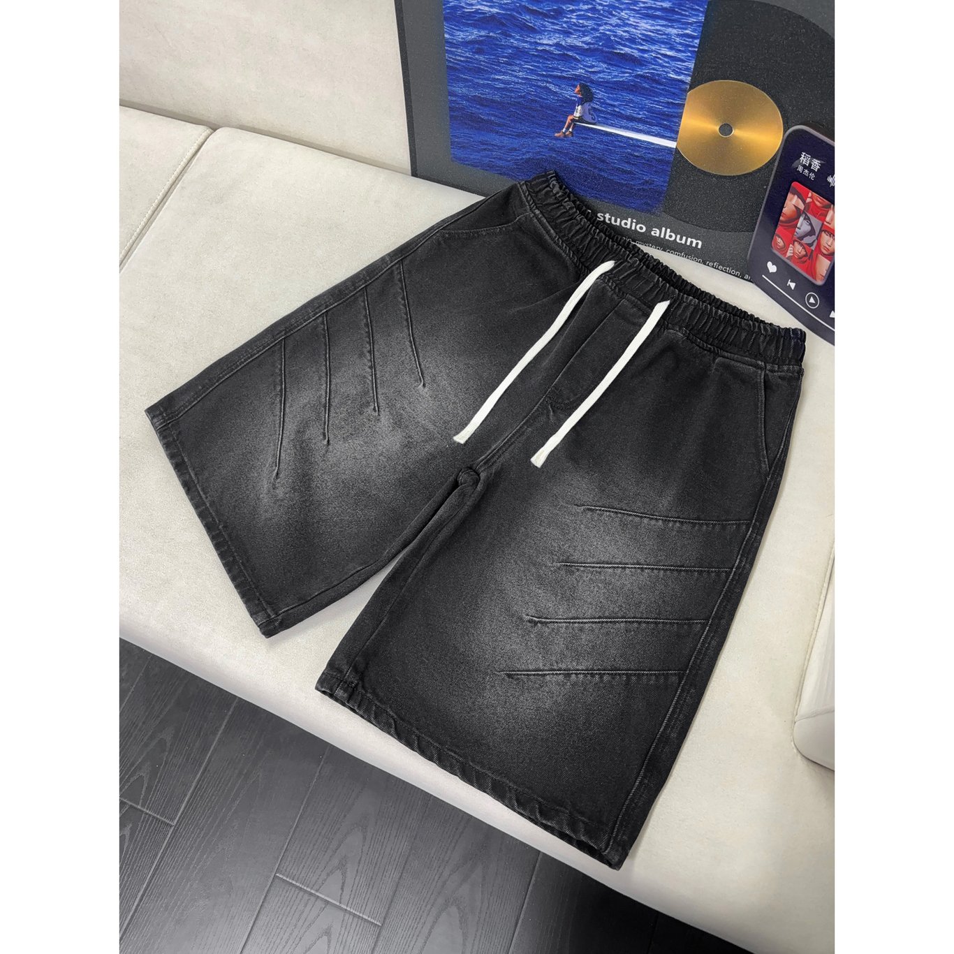 Washed Wrinkle-Effect Denim Shorts for Men | Casual Mid-Length