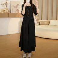 Elegant Two-Piece Women's Set: Crop Top & Wide-Leg Skirt-Trousers — view 16