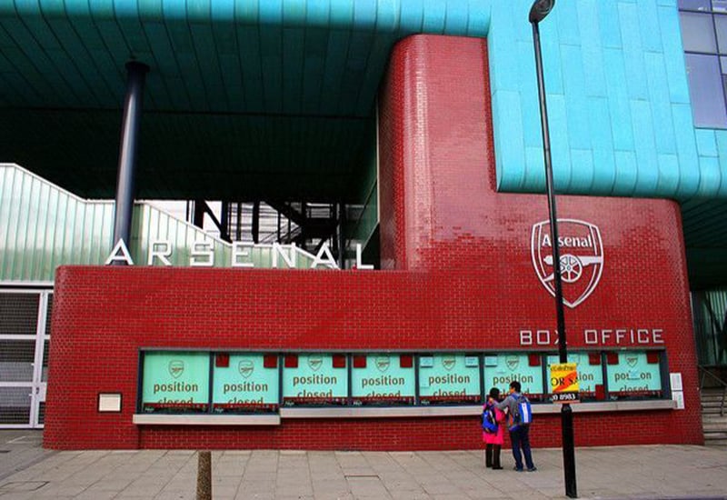 arsenal tours opening hours