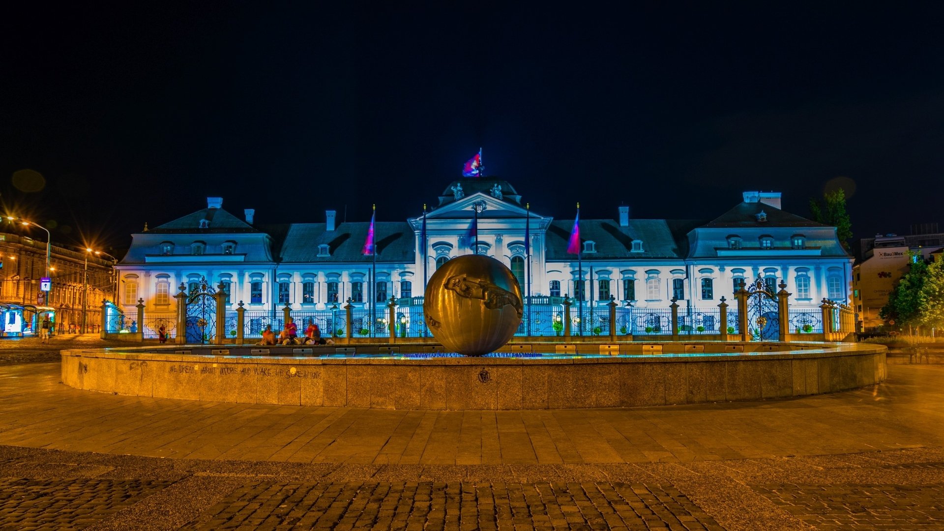 Free Night Tour Bratislava3