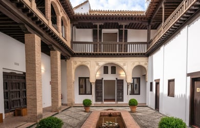 Free Al-Andalus Tour Granada Banner