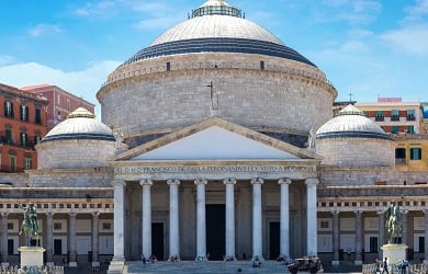 Essential Free Tour Naples Banner Small