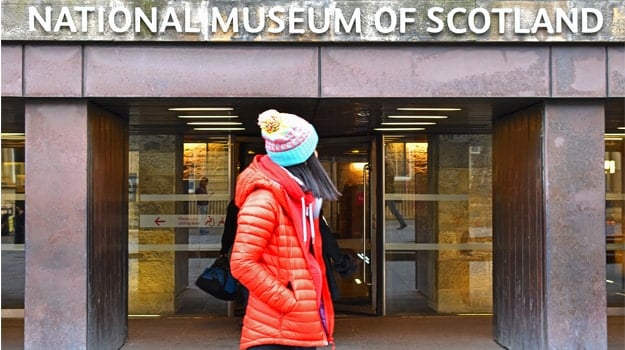 Essential Free Tour Edinburgh2