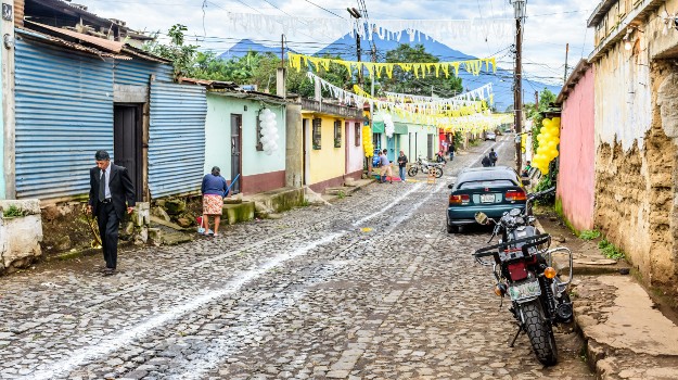 FreeArtisanalVillageTourAntigua5