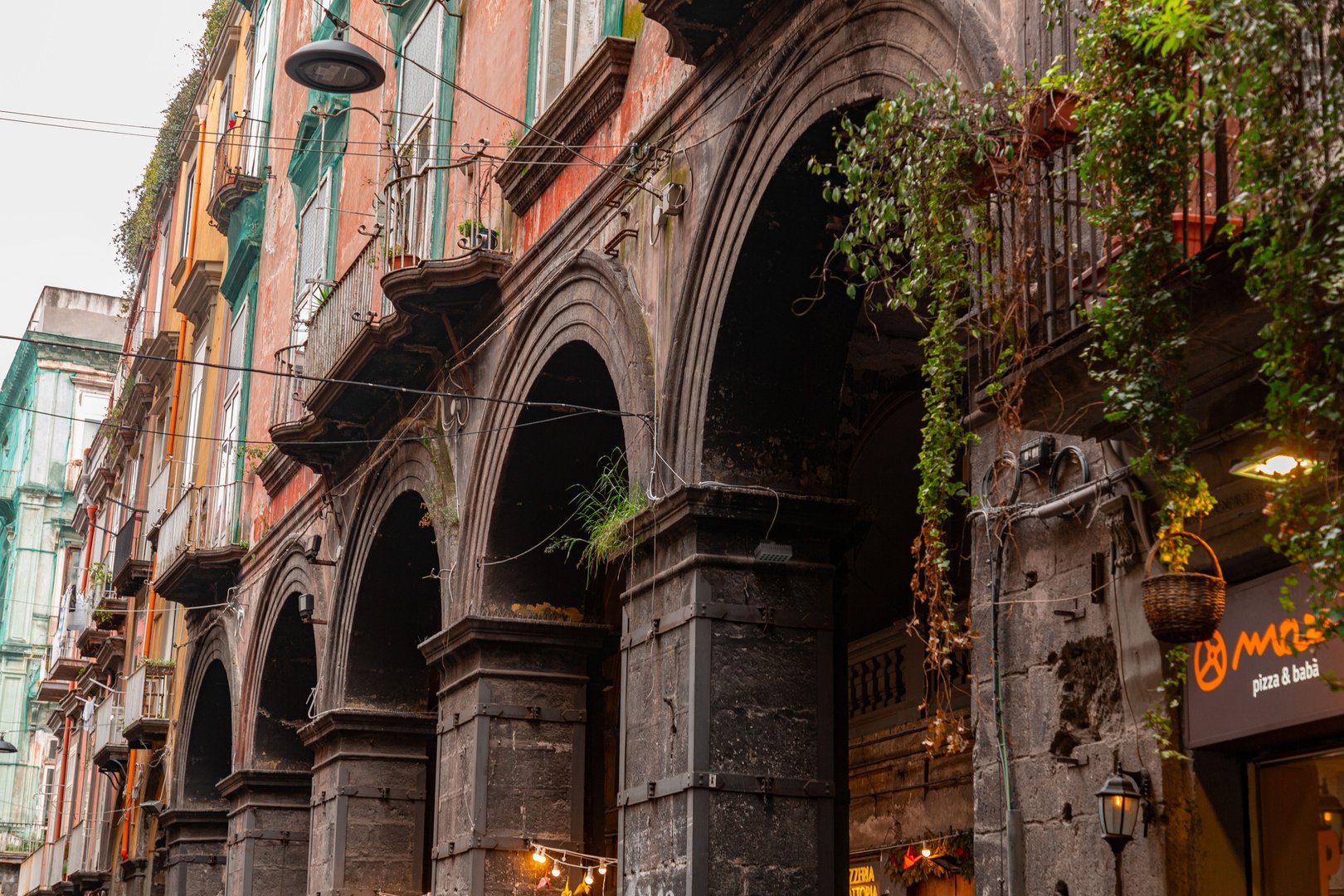Free Folk Tales and Traditions Tour Naples5