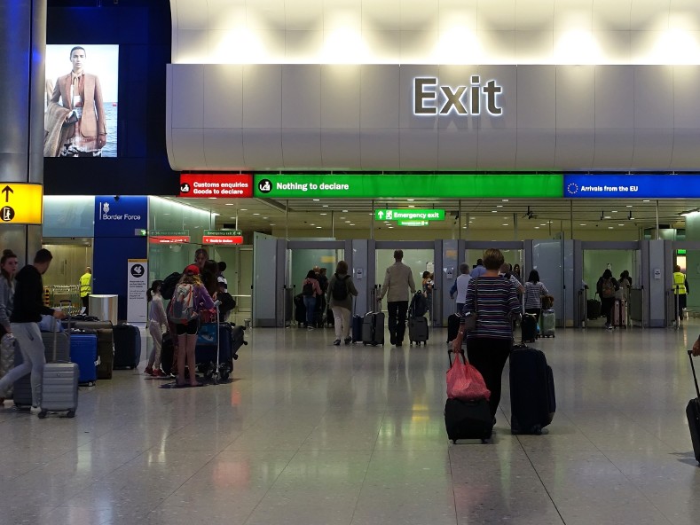 Heathrow_Airport_4