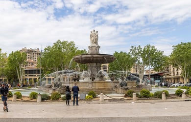 Essential Free Tour Aix-en-Provence Banner Small