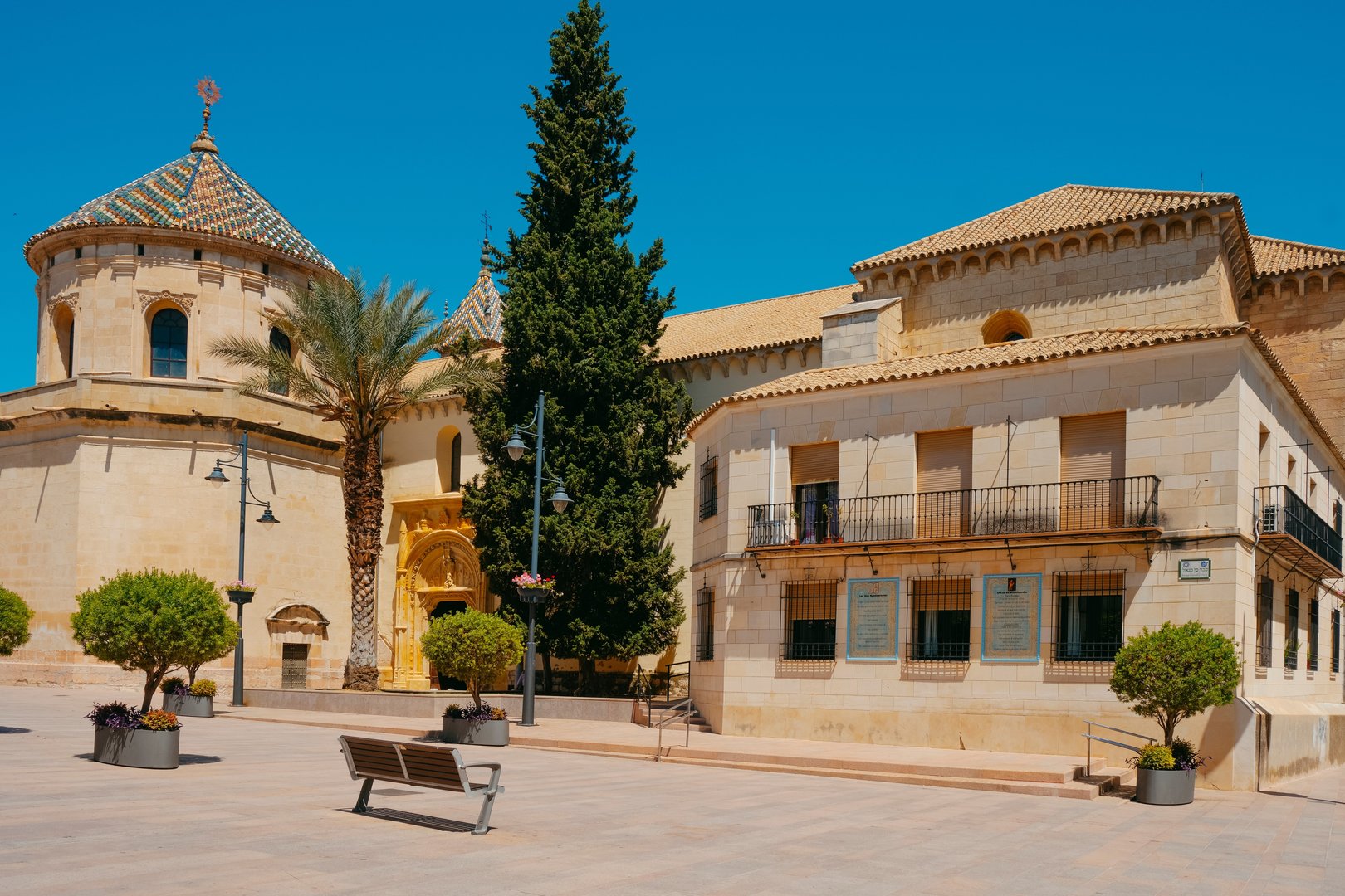 Essential Free Tour Lucena3