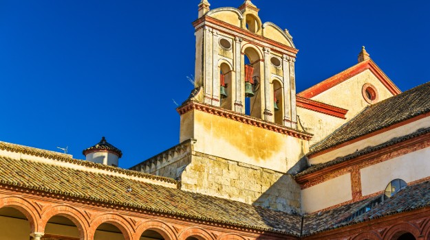 Cordoba Christian 5
