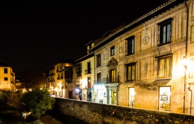 Geheimnisvolles & Legenden Free Tour Granada