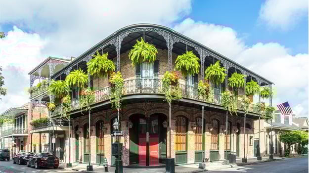 Free French Quarter & Cemetery Tour1